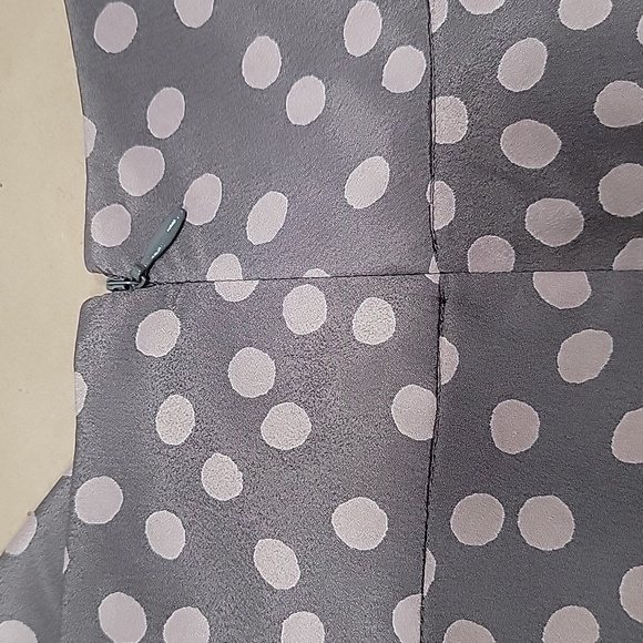 LOFT, Size 8, Taupe Polka Dot Pleated Skirt, NEW with Tags! - Picture 6 of 10